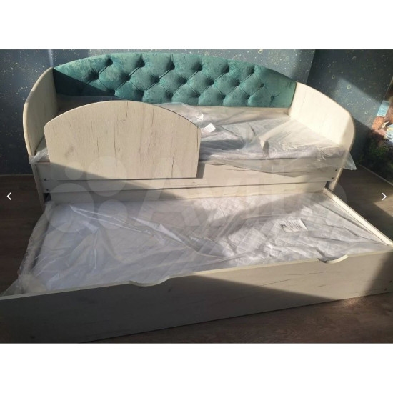 Детская кроватка «Выдвижная» с МЯГКОЙ СПИНКОЙ (С выдвижным местом)